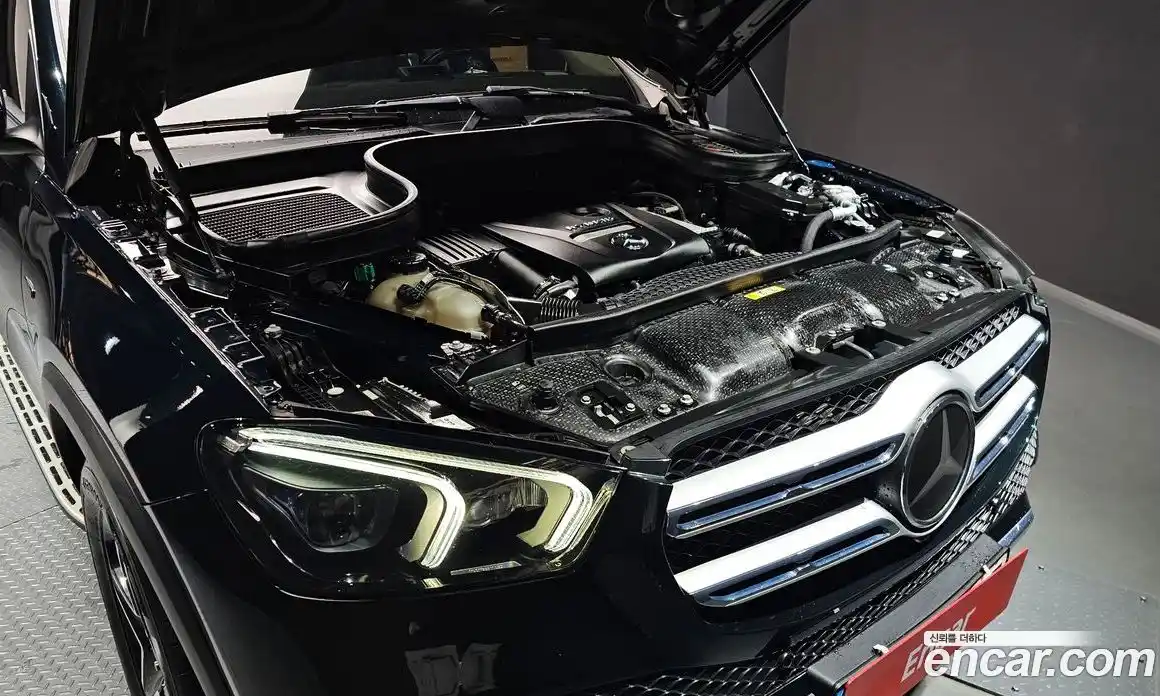 Mercedes-Benz GLE-Class 2021 2.0 Автомат в Москве № 162103, фото 11