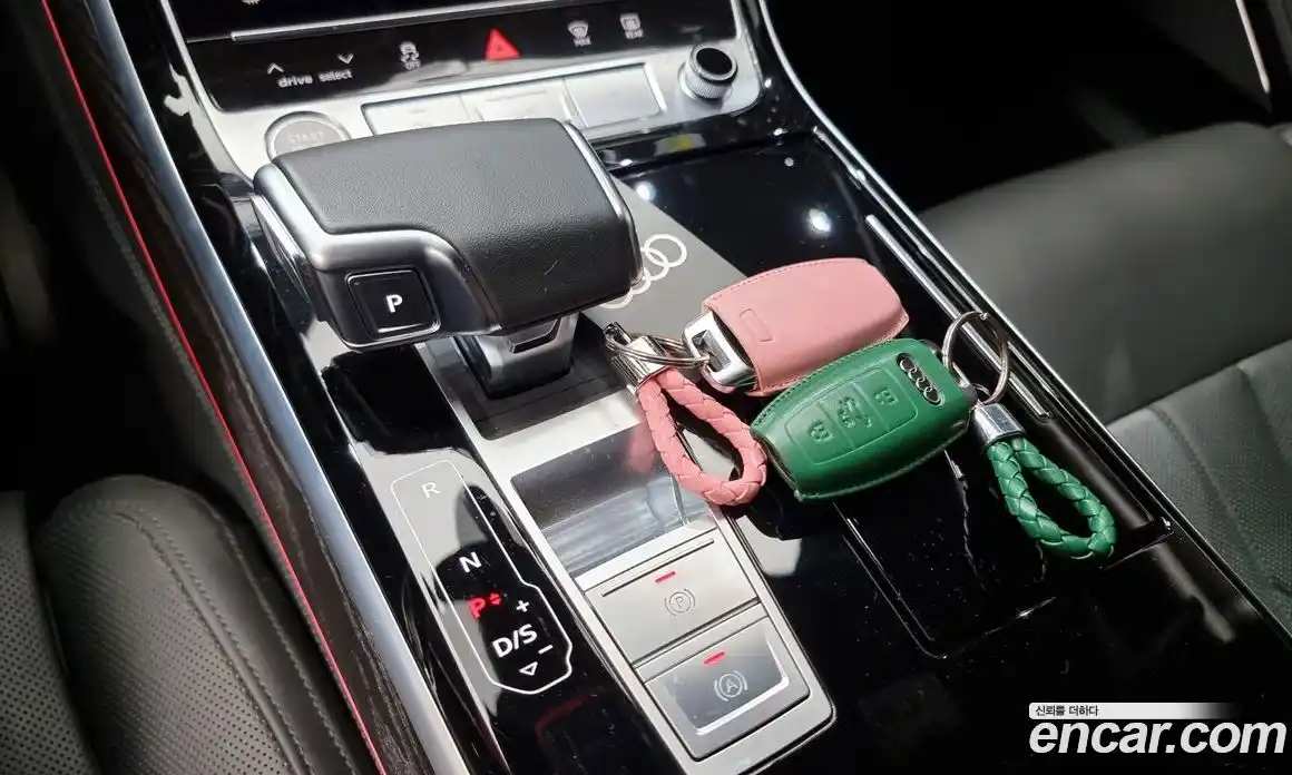 Audi A8 2023 3.0 Автомат в Москве № 162318, фото 17