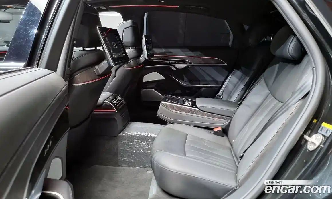 Audi A8 2023 3.0 Автомат в Москве № 162318, фото 18