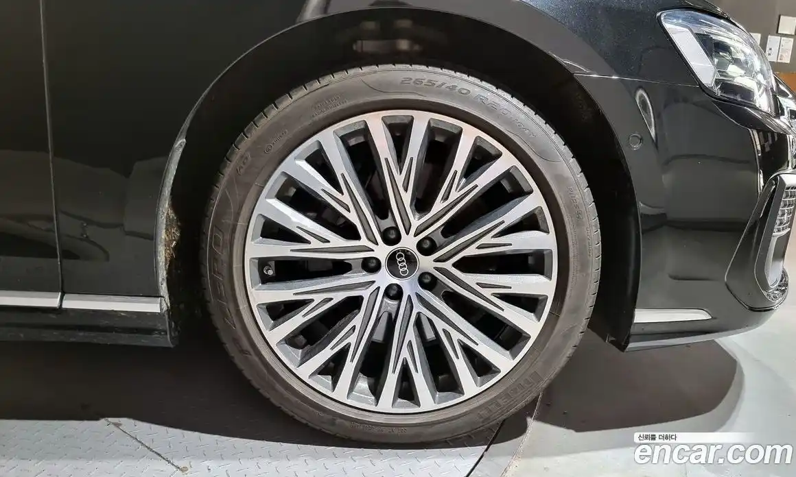 Audi A8 2023 3.0 Автомат в Москве № 162318, фото 19