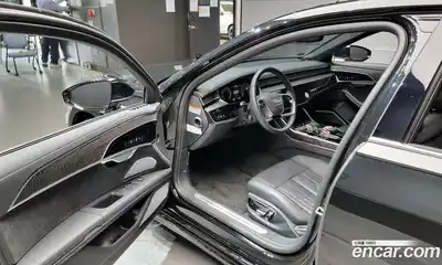 Audi A8 2023 3.0 Автомат в Москве № 162318, миниатюра 2