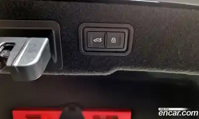 Audi A8 2023 3.0 Автомат в Москве № 162318, миниатюра 10