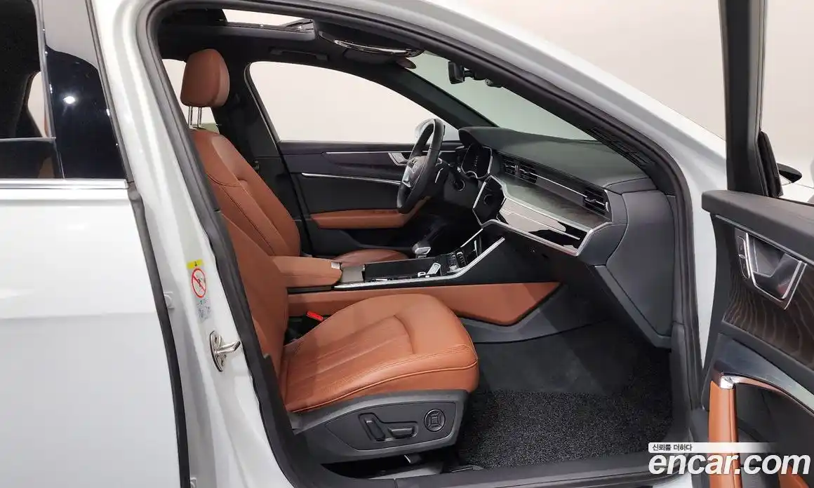 Audi A6 2023 2.0 Автомат в Москве № 162744, фото 11