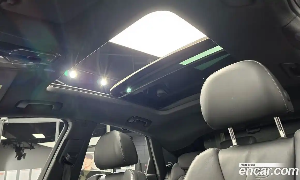 Audi SQ5 2022 3.0 Автомат в Москве № 163335, фото 19