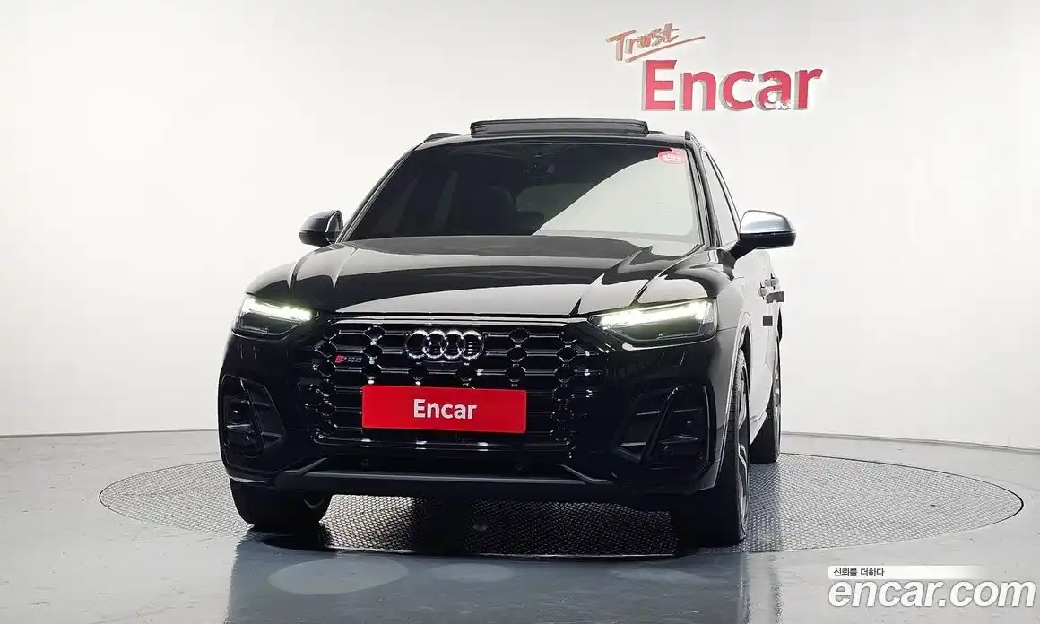 Audi SQ5 2022 3.0 Автомат в Москве № 163335, фото 3