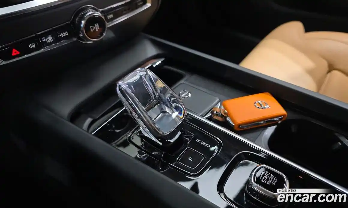 Volvo S60 2023 2.0 Автомат в Москве № 164335, фото 16