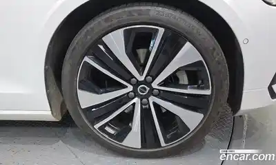 Volvo S60 2023 2.0 Автомат в Москве № 164335, миниатюра 2