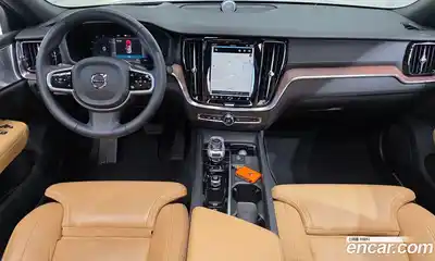 Volvo S60 2023 2.0 Автомат в Москве № 164335, миниатюра 9