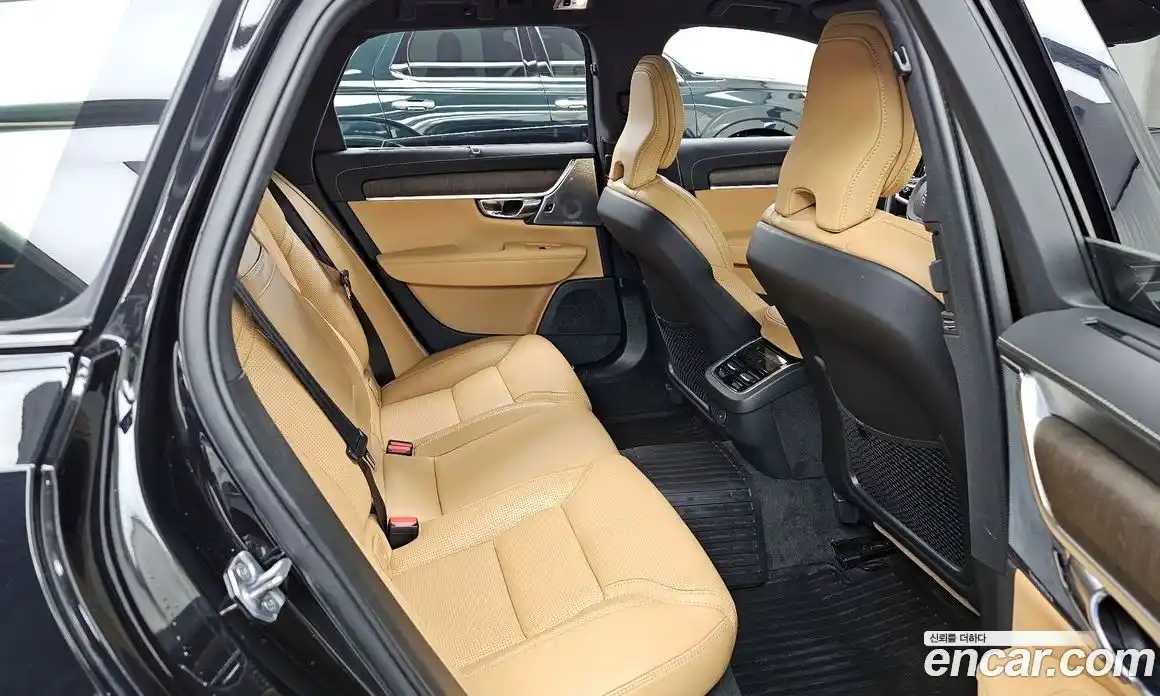 Volvo V90 2021 2.0 Автомат в Москве № 164446, фото 12