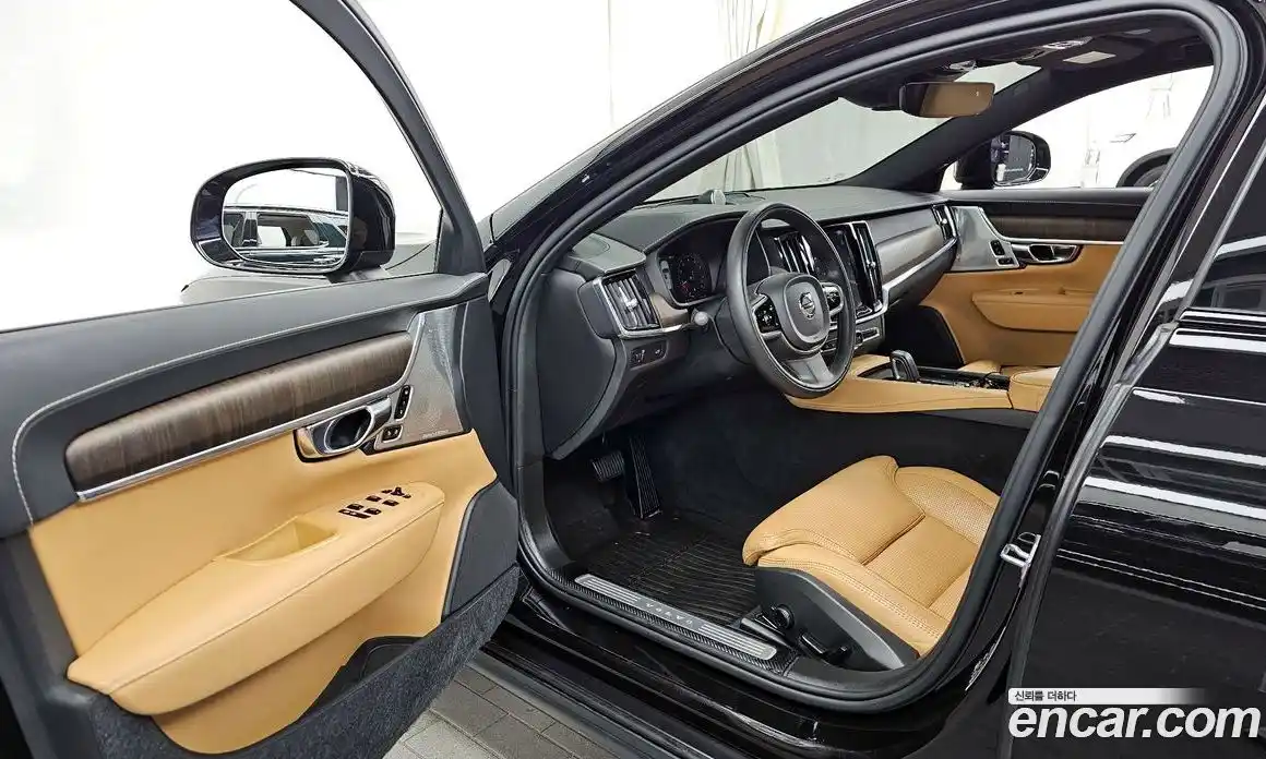 Volvo V90 2021 2.0 Автомат в Москве № 164446, фото 14