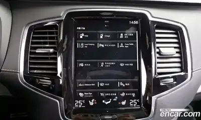 Volvo XC90 2021 2.0 Автомат в Москве № 164683, миниатюра 9