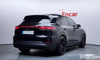 Porsche Cayenne 2021 3.0 Автомат в Москве № 165219, миниатюра 2