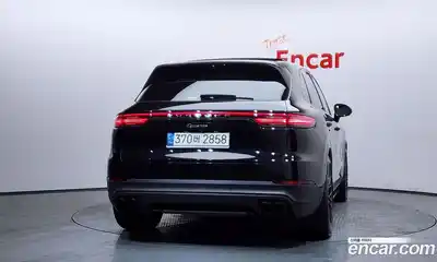Porsche Cayenne 2021 3.0 Автомат в Москве № 165219, миниатюра 4
