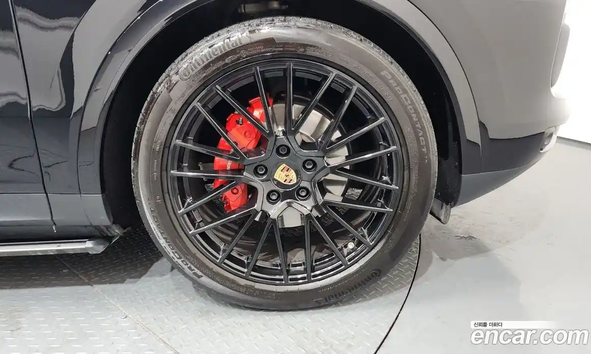 Porsche Cayenne 2021 3.0 Автомат в Москве № 165219, фото 5