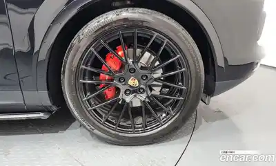 Porsche Cayenne 2021 3.0 Автомат в Москве № 165219, миниатюра 5