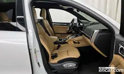 Porsche Cayenne, 2016