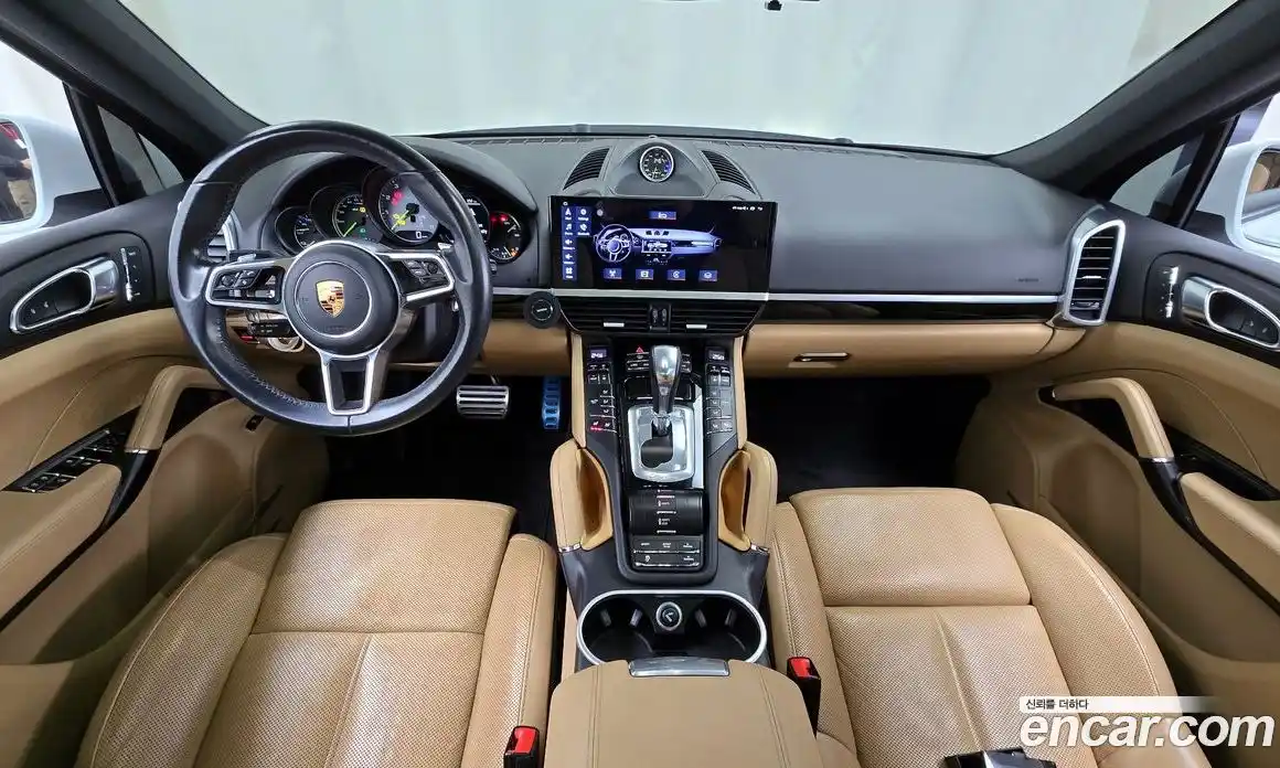 Porsche Cayenne 2016 3.0 Автомат в Москве № 165526, фото 13