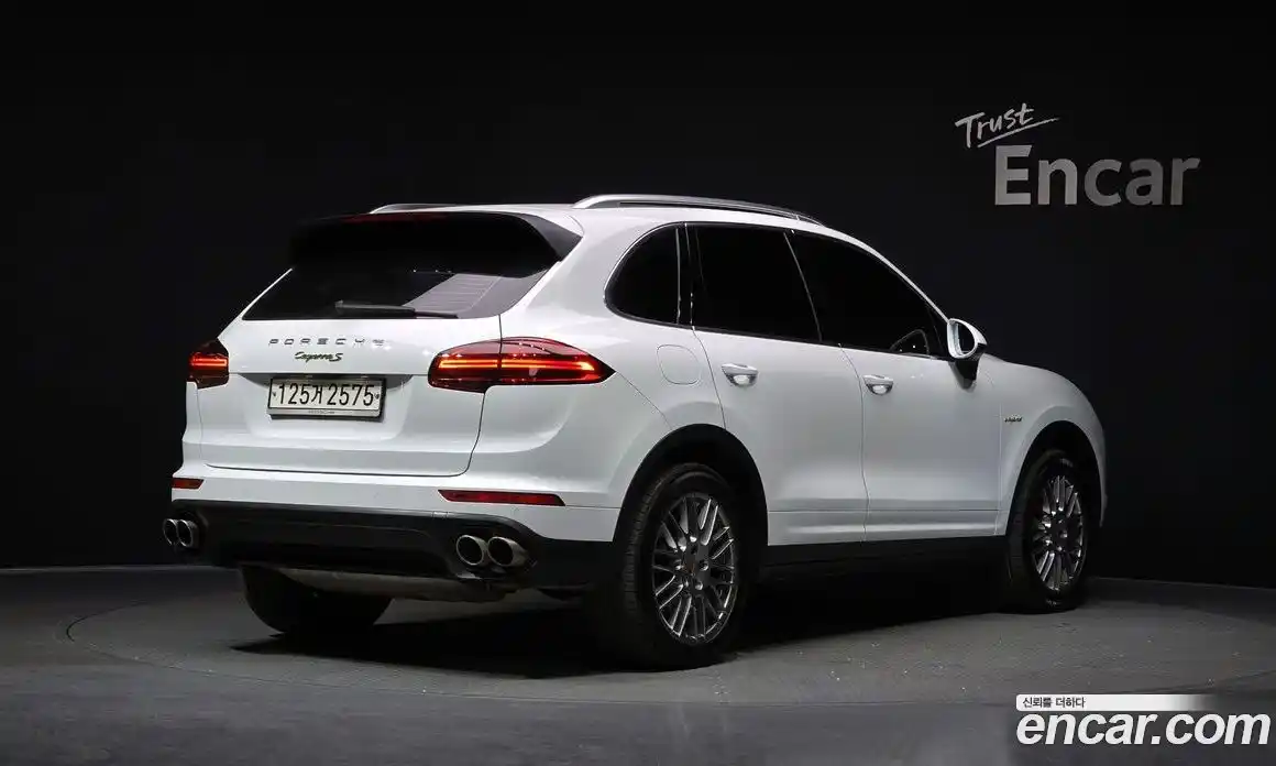 Porsche Cayenne 2016 3.0 Автомат в Москве № 165526, фото 8