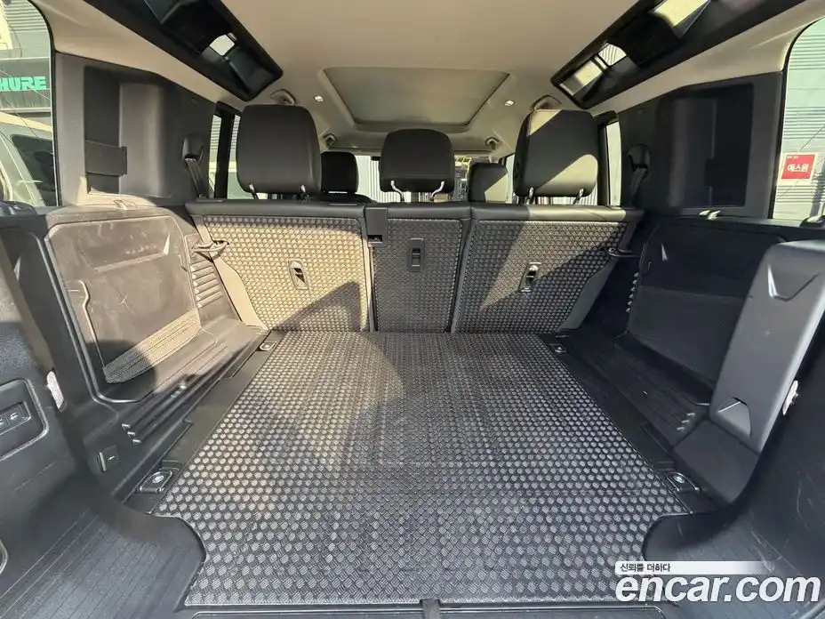 Land Rover Defender 2022 3.0 Автомат в Москве № 166770, фото 16