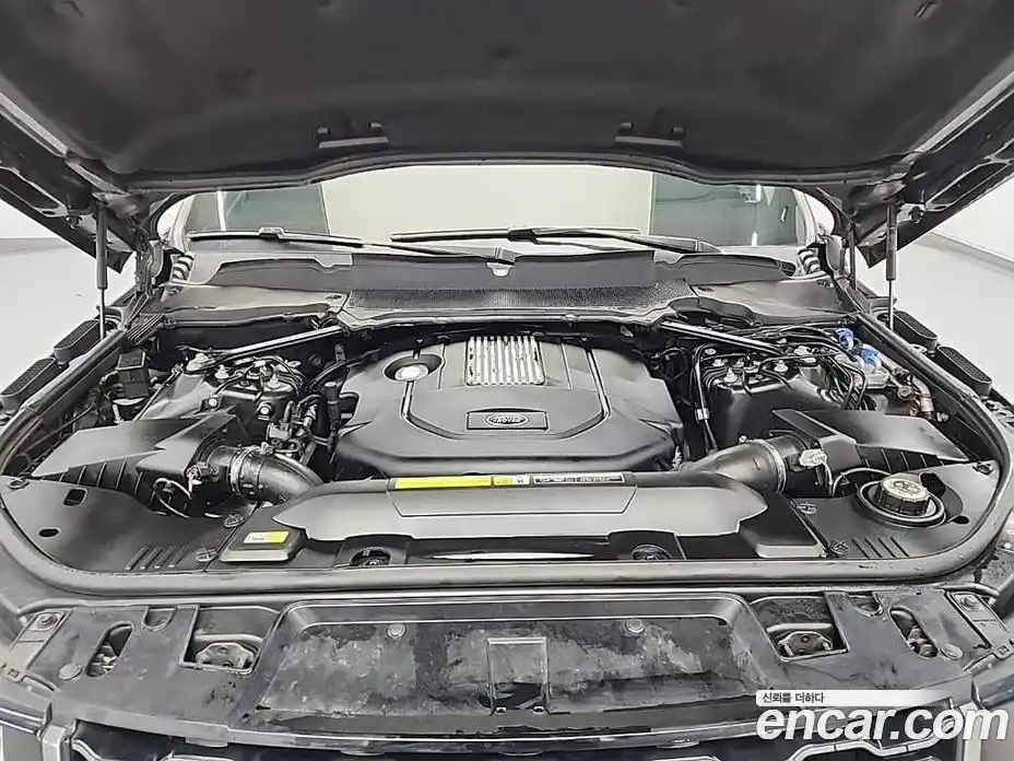 Land Rover Range-Rover Sport 2020 3.0 Автомат в Москве № 166885, фото 5