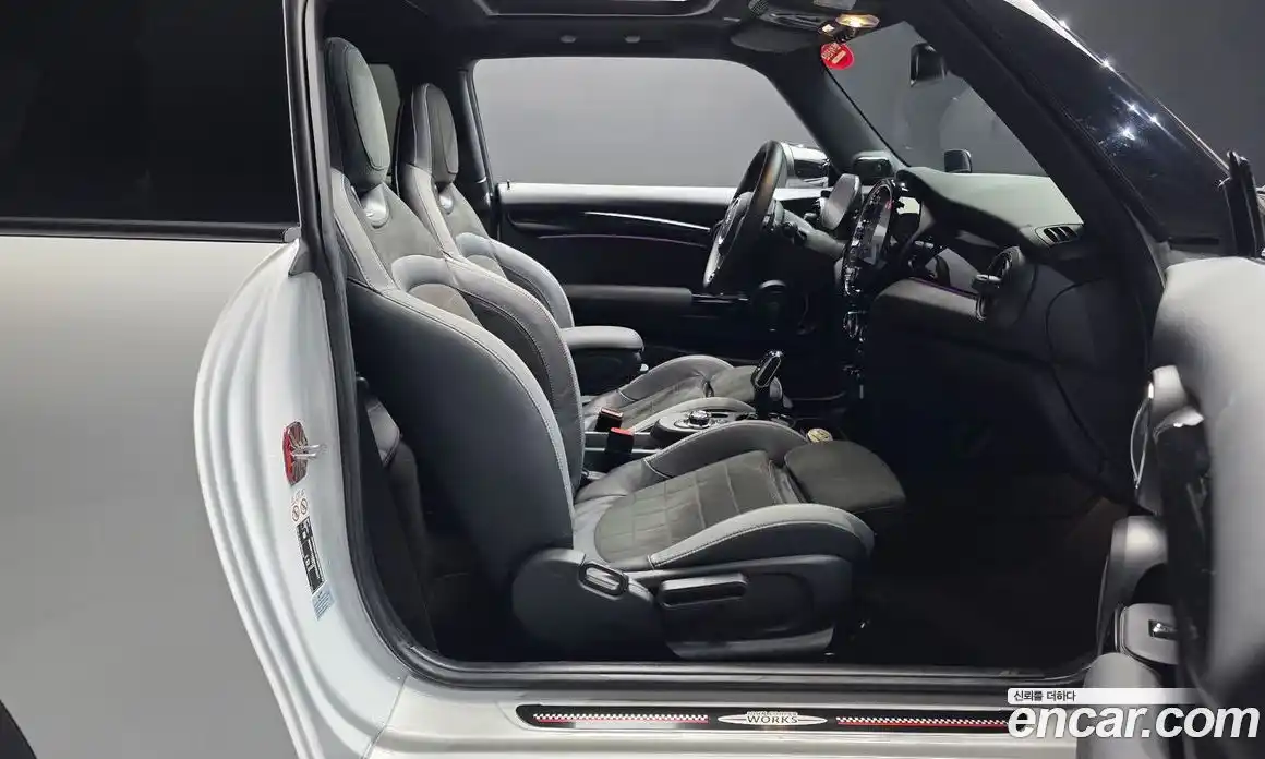 Mini Cooper 2024 2.0 Автомат в Москве № 166933, фото 10