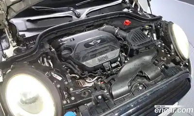 Mini Cooper 2015 1.5 Автомат в Москве № 167191, миниатюра 6