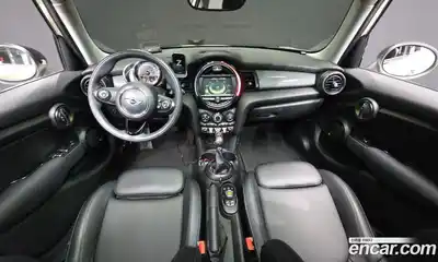 Mini Cooper 2015 1.5 Автомат в Москве № 167191, миниатюра 7