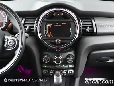 Mini Cooper 2016 1.5 Автомат в Москве № 167509, миниатюра 11