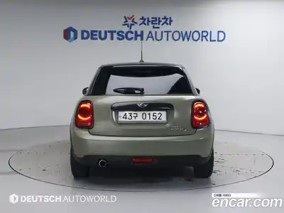 Mini Cooper 2016 1.5 Автомат в Москве № 167509, миниатюра 4