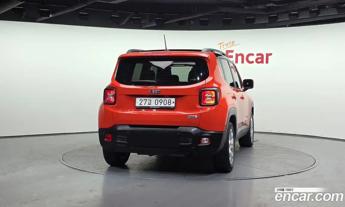 Jeep Renegade 2016 2.4 Автомат в Москве № 169729, фото 14