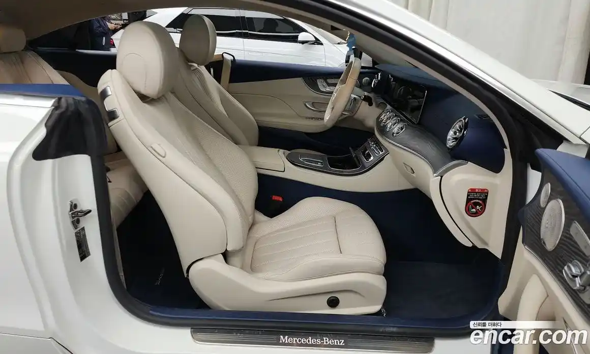 Mercedes-Benz E-Class 2021 3.0 Автомат в Москве № 177302, фото 18