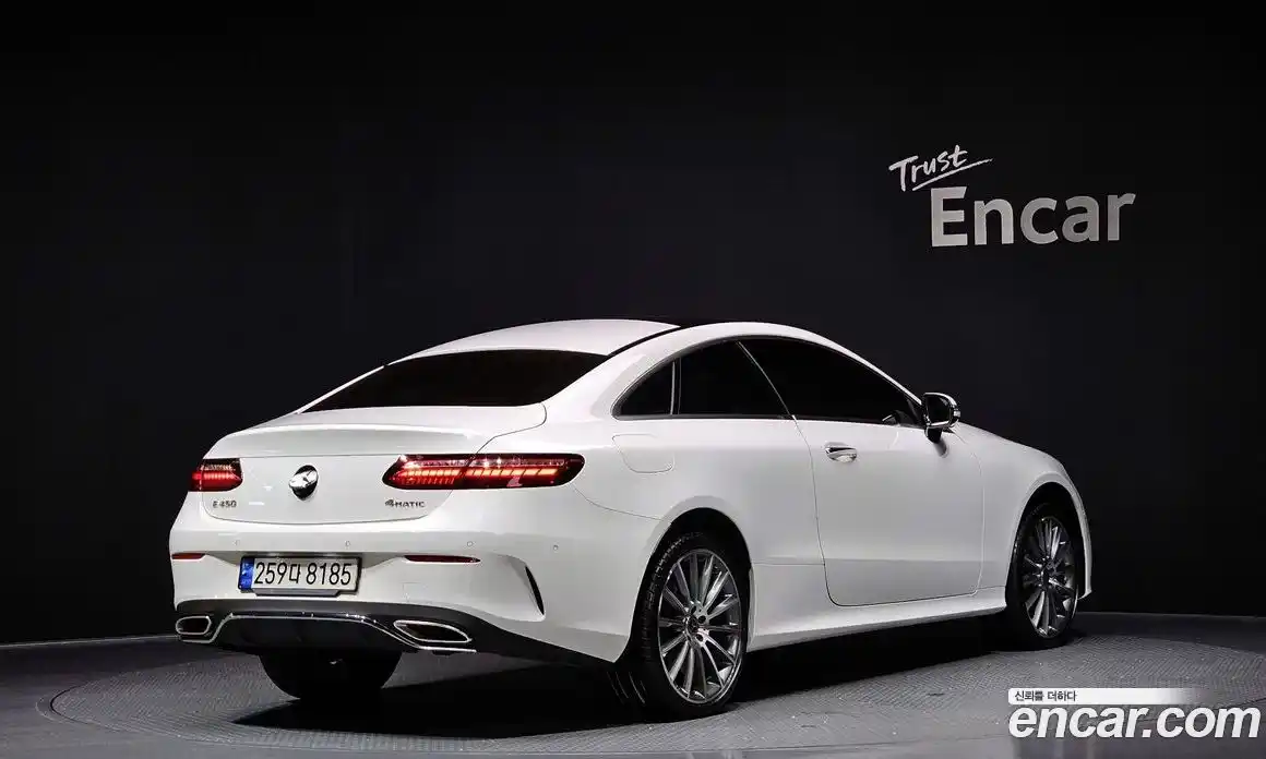 Mercedes-Benz E-Class 2021 3.0 Автомат в Москве № 177302, фото 9