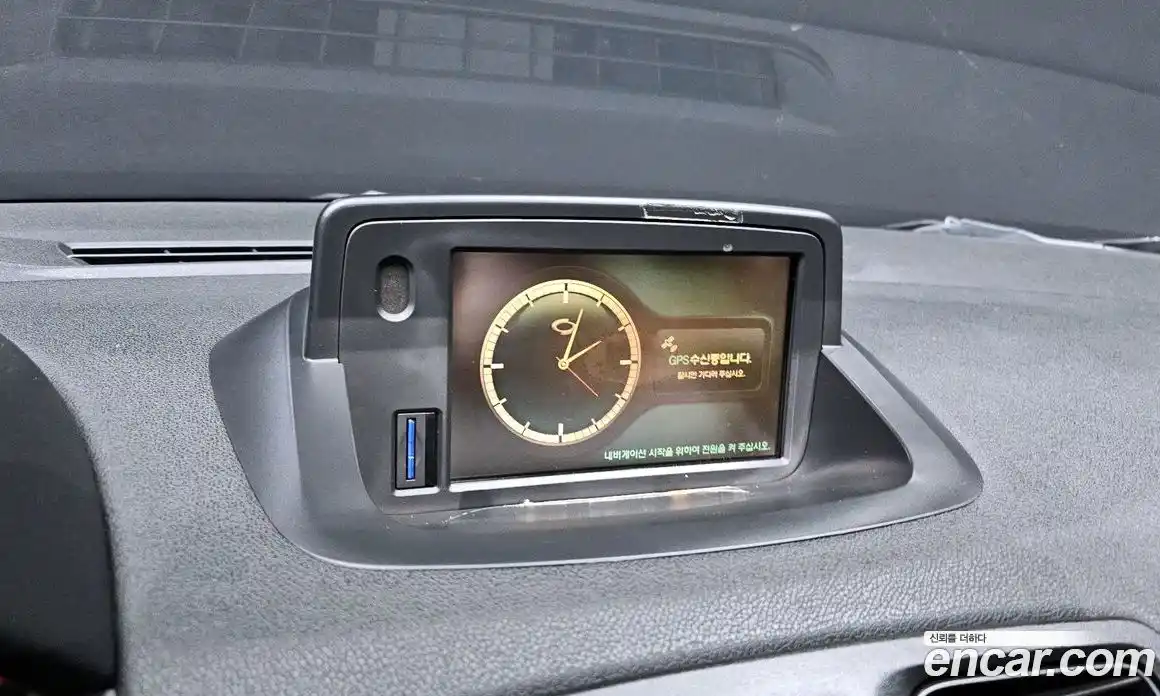 Renault SM3 2010 1.6 Автомат в Москве № 183520, фото 14