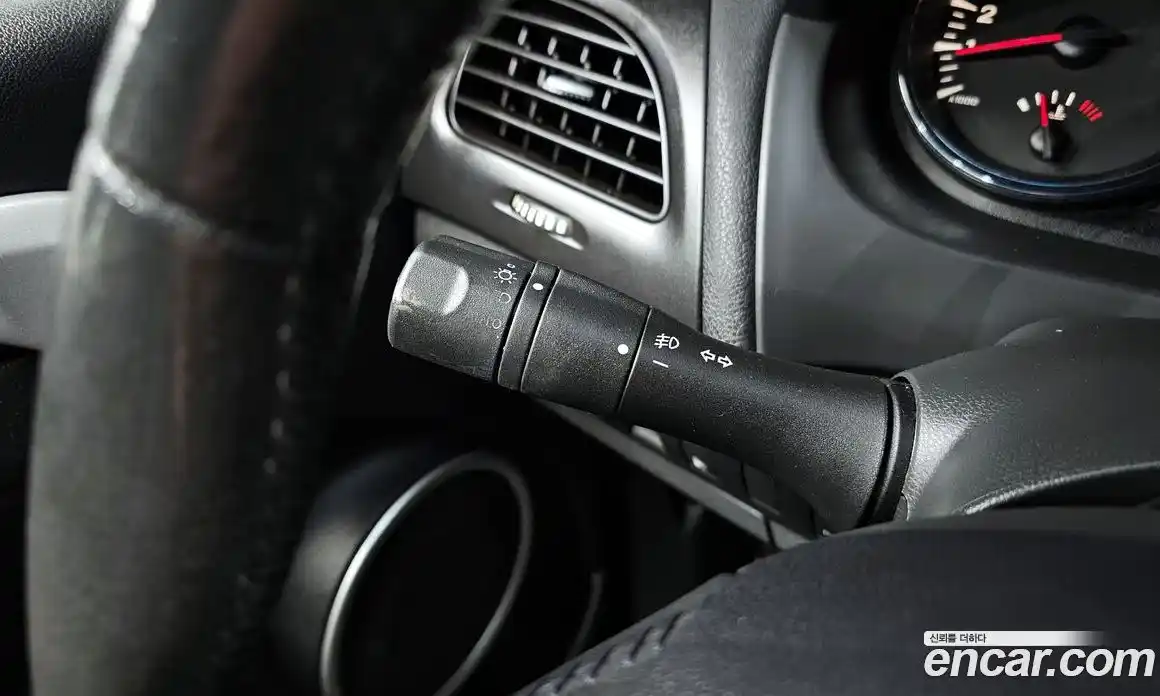 Renault SM3 2010 1.6 Автомат в Москве № 183520, фото 16