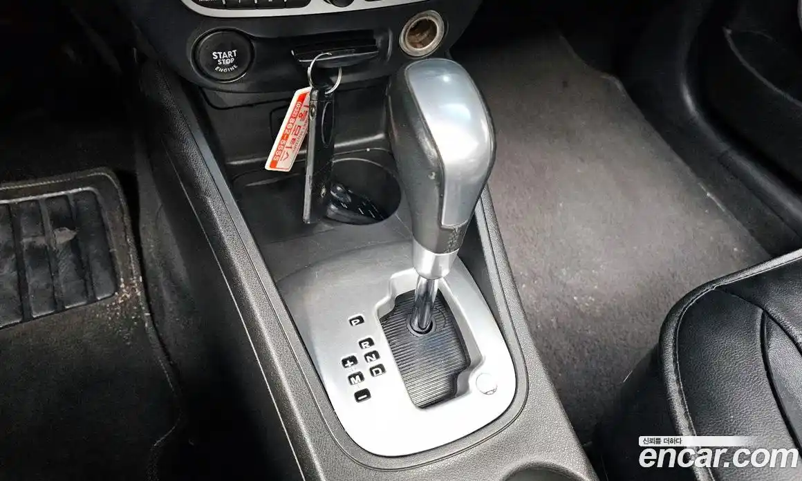 Renault SM3 2010 1.6 Автомат в Москве № 183520, фото 9