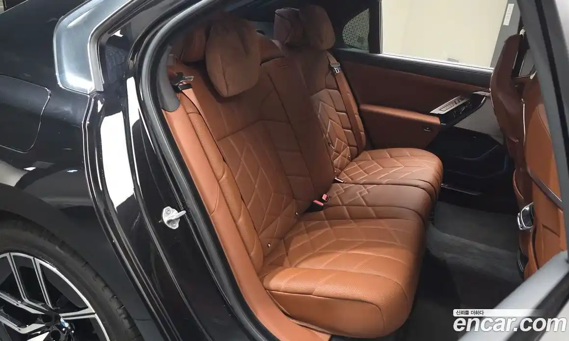 BMW 7-Series 2025 3.0 Автомат в Москве № 187427, фото 3