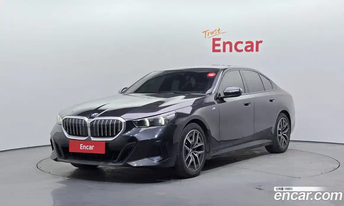 BMW 5-Series 2025 2.0 Автомат в Москве № 187743, фото 15