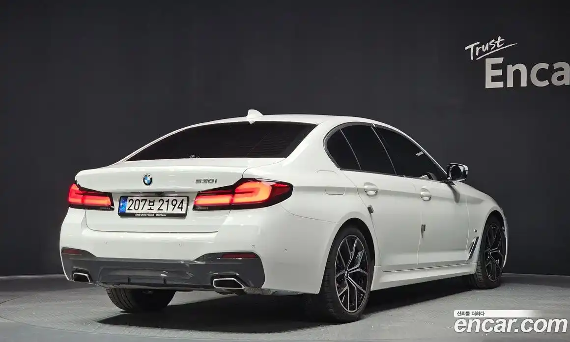 BMW 5-Series 2023 2.0 Автомат в Москве № 188347, фото 11