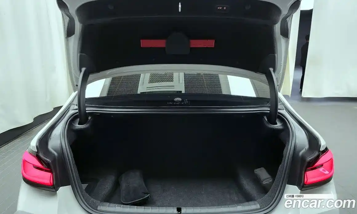 BMW 5-Series 2023 2.0 Автомат в Москве № 188347, фото 10