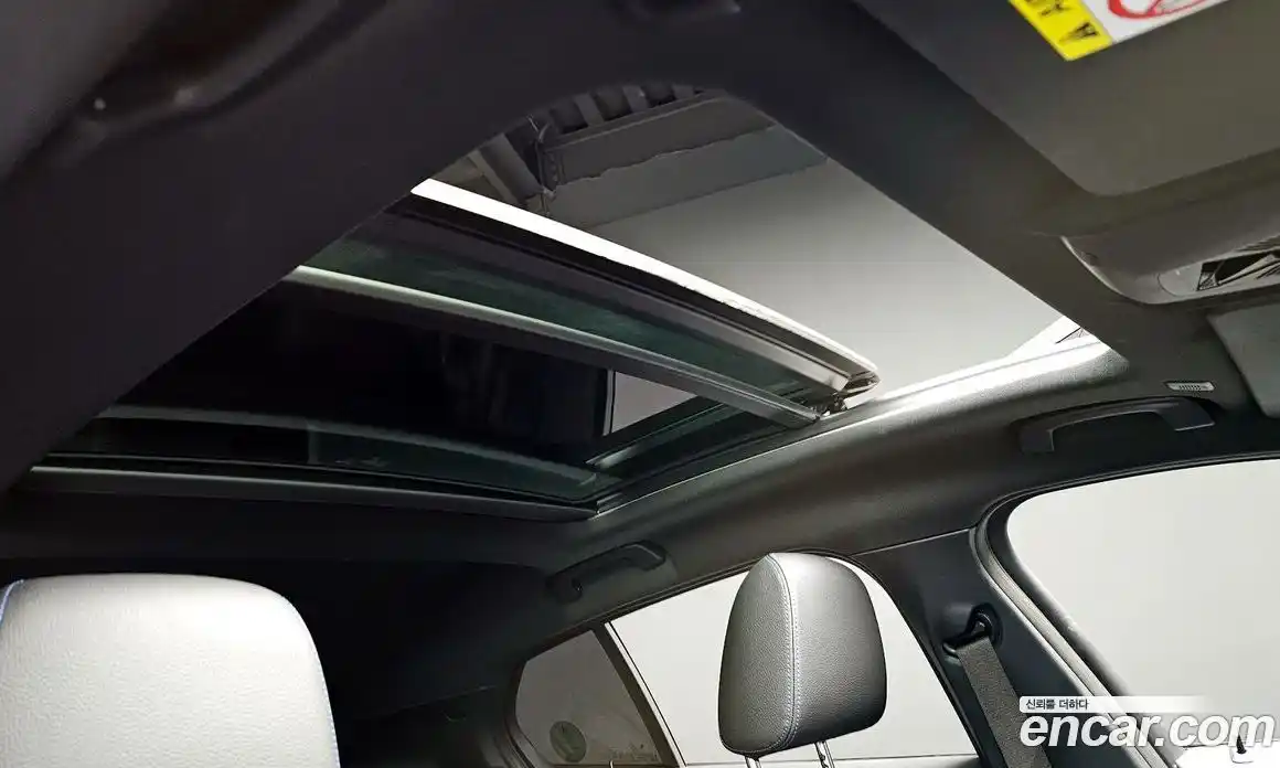 BMW 1-Series 2023 2.0 Автомат в Москве № 188356, фото 1