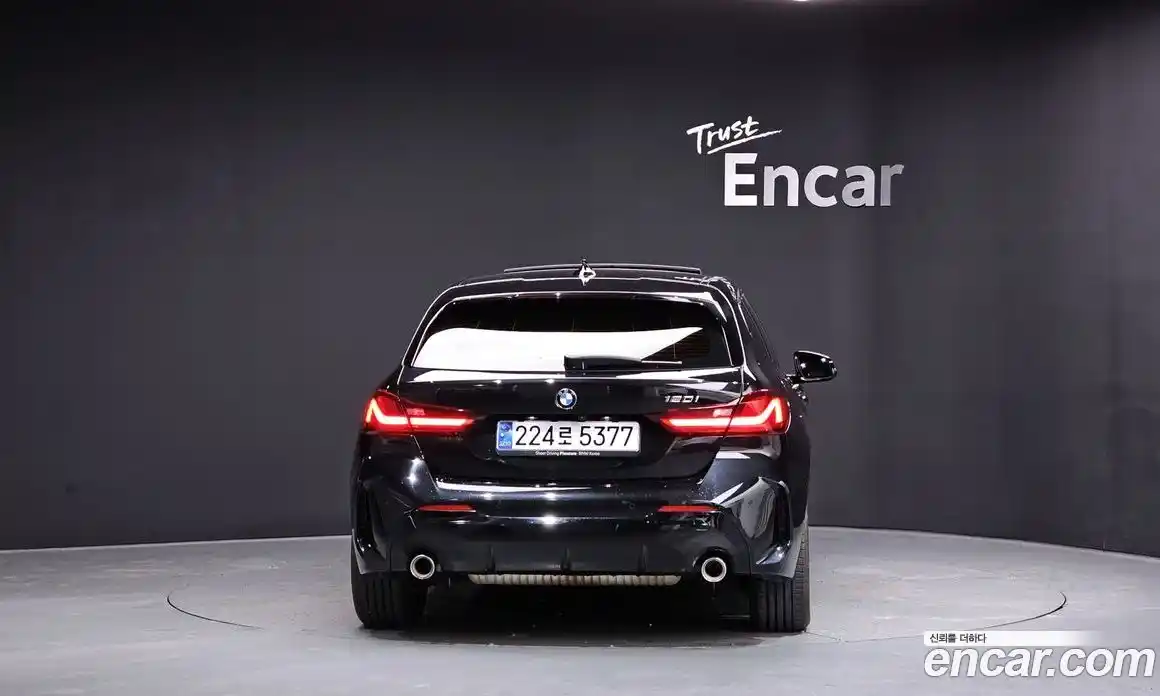 BMW 1-Series 2023 2.0 Автомат в Москве № 188356, фото 10