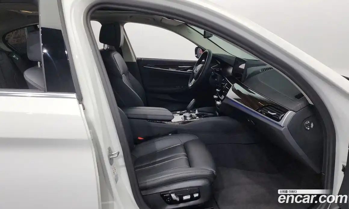 BMW 5-Series 2023 2.0 Автомат в Москве № 188454, фото 11