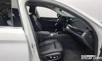 BMW 5-Series 2023 2.0 Автомат в Москве № 188454, миниатюра 11