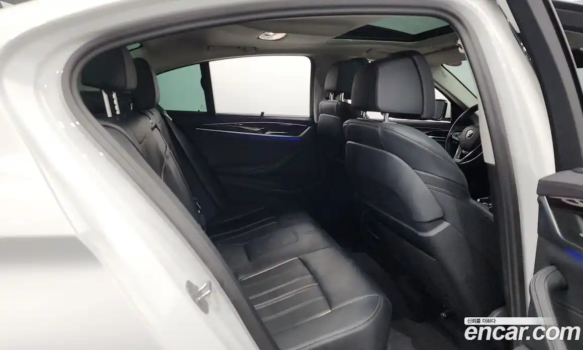 BMW 5-Series 2023 2.0 Автомат в Москве № 188454, фото 12