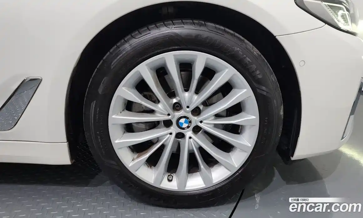 BMW 5-Series 2023 2.0 Автомат в Москве № 188454, фото 5