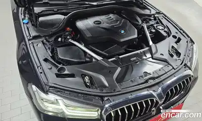 BMW 5-Series 2023 2.0 Автомат в Москве № 188869, миниатюра 3