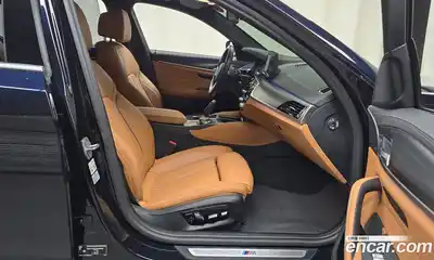 BMW 5-Series 2023 2.0 Автомат в Москве № 188869, миниатюра 6