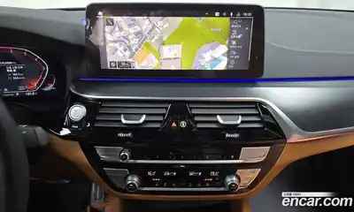 BMW 5-Series 2023 2.0 Автомат в Москве № 188869, миниатюра 9