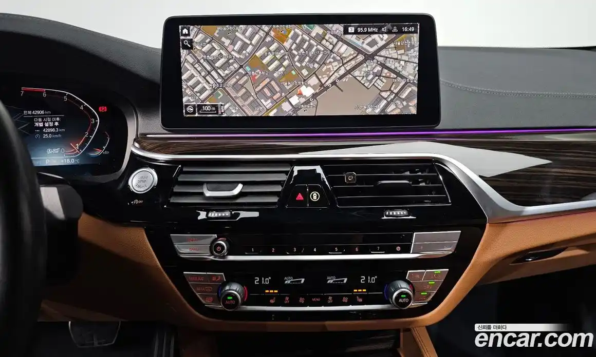 BMW 5-Series 2022 2.0 Автомат в Москве № 190362, фото 19