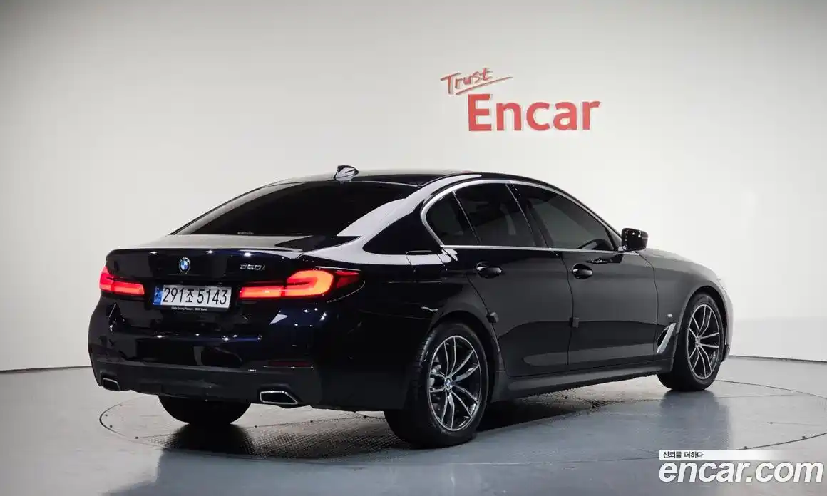 BMW 5-Series 2022 2.0 Автомат в Москве № 190362, фото 3